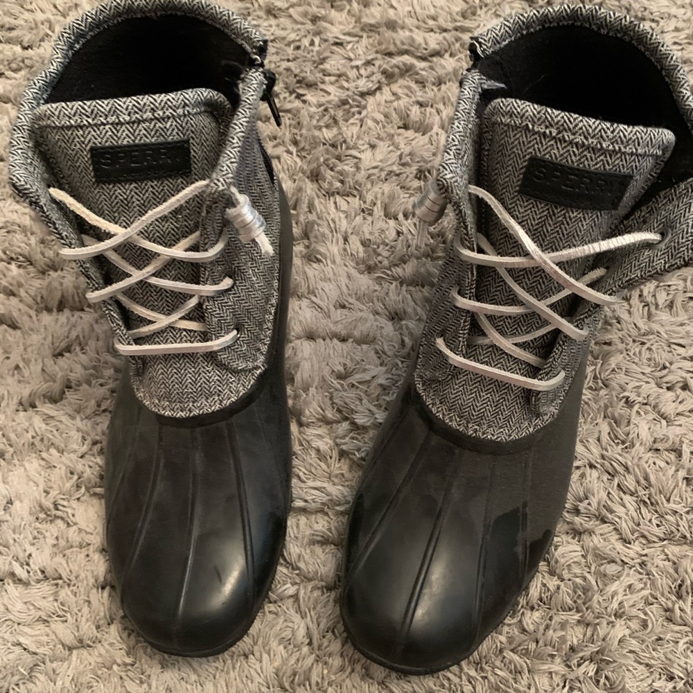 sperry boots